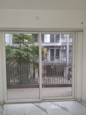 Room in 3 BHK Apartment at M3M Soulitude, Sector 89 – for Rent