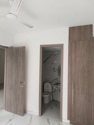 Bathroom in 3.5 BHK Apartment at M3M Soulitude, Sector 89 – for Rent
