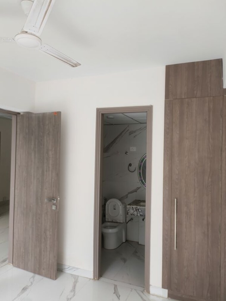 Bathroom, m3m-soulitude 3.5 Bedroom 1620 Sq.Ft. Apartment In Sector 89 Gurgaon 10672906