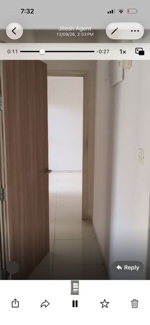 1.5 BHK Apartment For Rent in Godrej Emerald, Ghodbunder Road