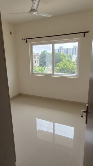 Room in 2 BHK Apartment at Adarsh Greens Phase 2, Kogilu – for Rent