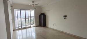 Room in 2 BHK Apartment at Prestige Misty Waters, Hebbal – for Rent