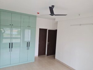 Room in 2 BHK Apartment at Karle Vario Homes, Hebbal – for Rent