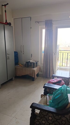 Living Room in 2.5 BHK Apartment at Saviour Park, Mohan Nagar – for Sale