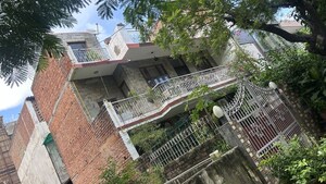 4 BHK Independent House – Exterior View View at RWA Apartments, Sector 31 - for Sale