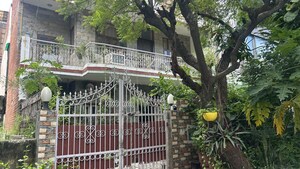 4 BHK Independent House – Exterior View View at RWA Apartments, Sector 31 - for Sale
