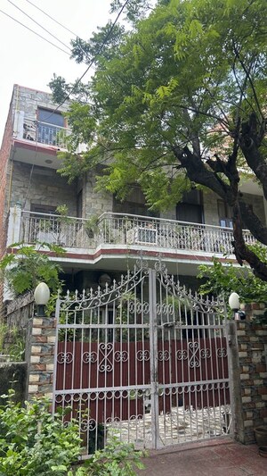 4 BHK Independent House – Exterior View View at RWA Apartments, Sector 31 - for Sale