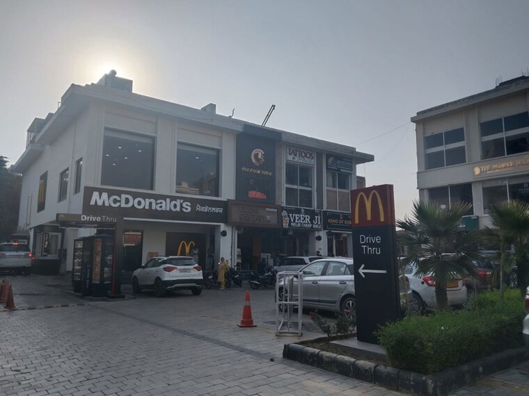 Exterior View, sector 68 Commercial Showroom 1056 Sq.Ft. In Sector 68 Mohali 10673010