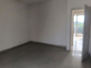 Room in 3 BHK Apartment at Piyush Heights, Sector 89 – for Rent