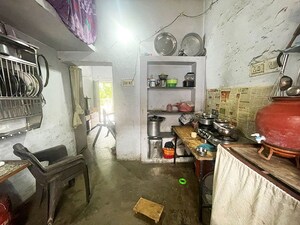 Parking in 6 BHK Independent House at Motera – for Sale