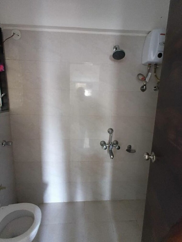 Bathroom, dgs-sheetal-tapovan 1 Bedroom 645 Sq.Ft. Apartment In Malad East Mumbai 10673030