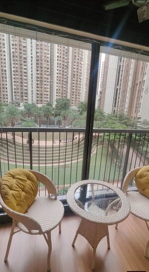 2 BHK Apartment For Sale in Lodha Splendora, Ghodbunder Road