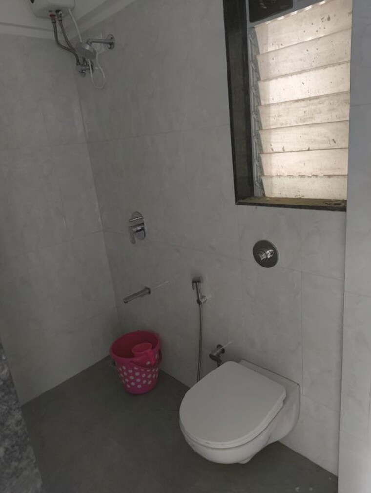 Bathroom, empire-towers 2 Bedroom 753 Sq.Ft. Apartment In Goregaon East Mumbai 10673047