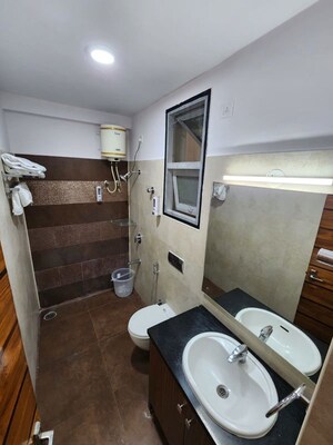 Team Area in 3 BHK Apartment at Royal Ton, Richmond Town – for Rent