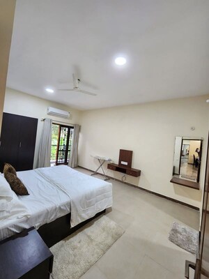 Bedroom in 3 BHK Apartment at Royal Ton, Richmond Town – for Rent