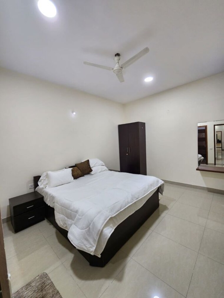 Bedroom, royal-ton 3 Bedroom 2200 Sq.Ft. Apartment In Richmond Town Bangalore 10673043