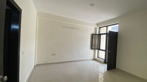 Room in 3 BHK Builder Floor at Omaxe New Chandigarh, North Mullanpur – for Rent
