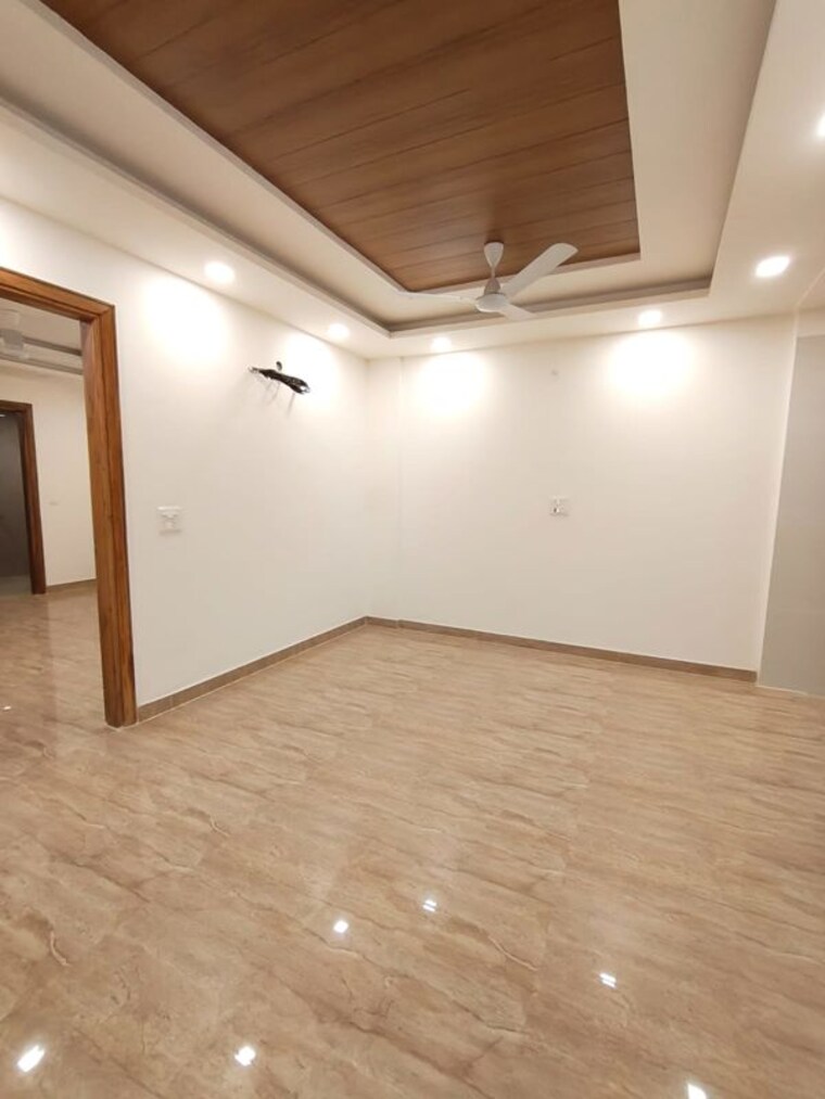 Room, bptp-district-phase-2 3 Bedroom 1350 Sq.Ft. Builder Floor In Sector 84 Faridabad 10673058