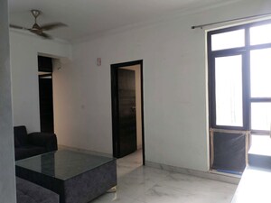 2 BHK Builder Floor For Rent in Sector 21