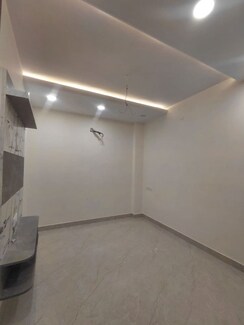 2 BHK Builder Floor For Sale in Vikas Puri