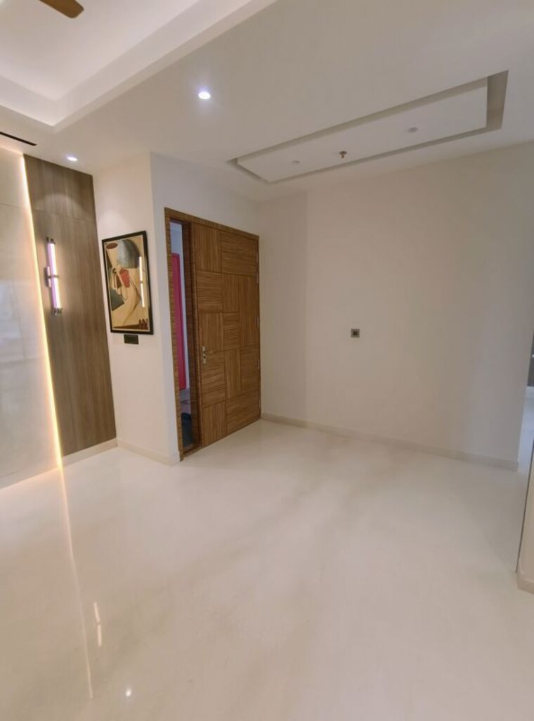 Room, aurum-alumni-bliss  2200 Sq.Ft. Apartment In Sector 22d Yamuna Expressway Greater Noida 10673073