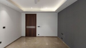 Room in 2 BHK Builder Floor at Sector 22 – for Rent