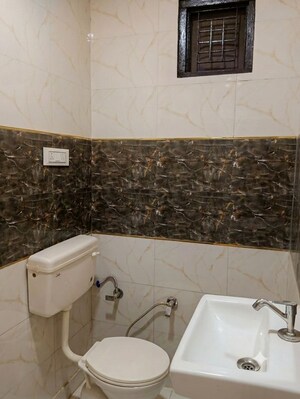Bathroom in 1 BHK Builder Floor at Dwarka Mor – for Sale