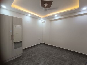 Room in 2 BHK Builder Floor at Malviya Nagar – for Rent