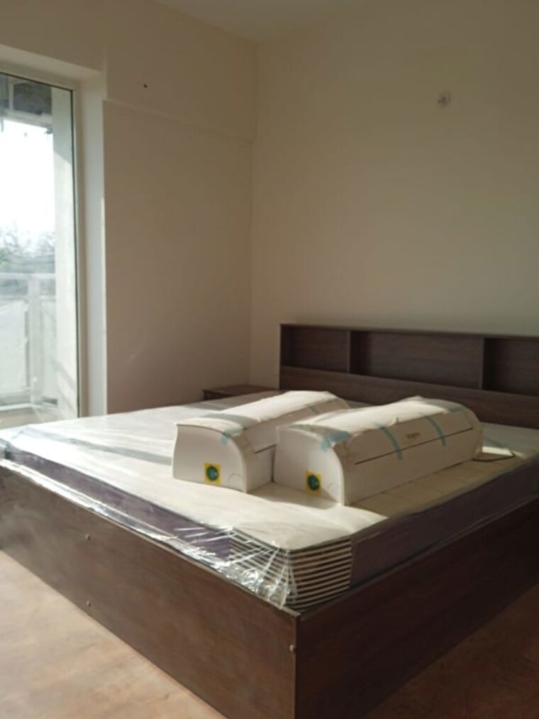 Bedroom, godrej-the-suites 2 Bedroom 975 Sq.Ft. Apartment In Sector 27 Yamuna Expressway Greater Noida 10673102