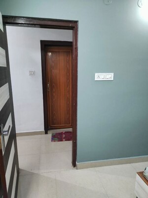 Room in 4 BHK Apartment at Aashi White House, Jalukbari – for Rent