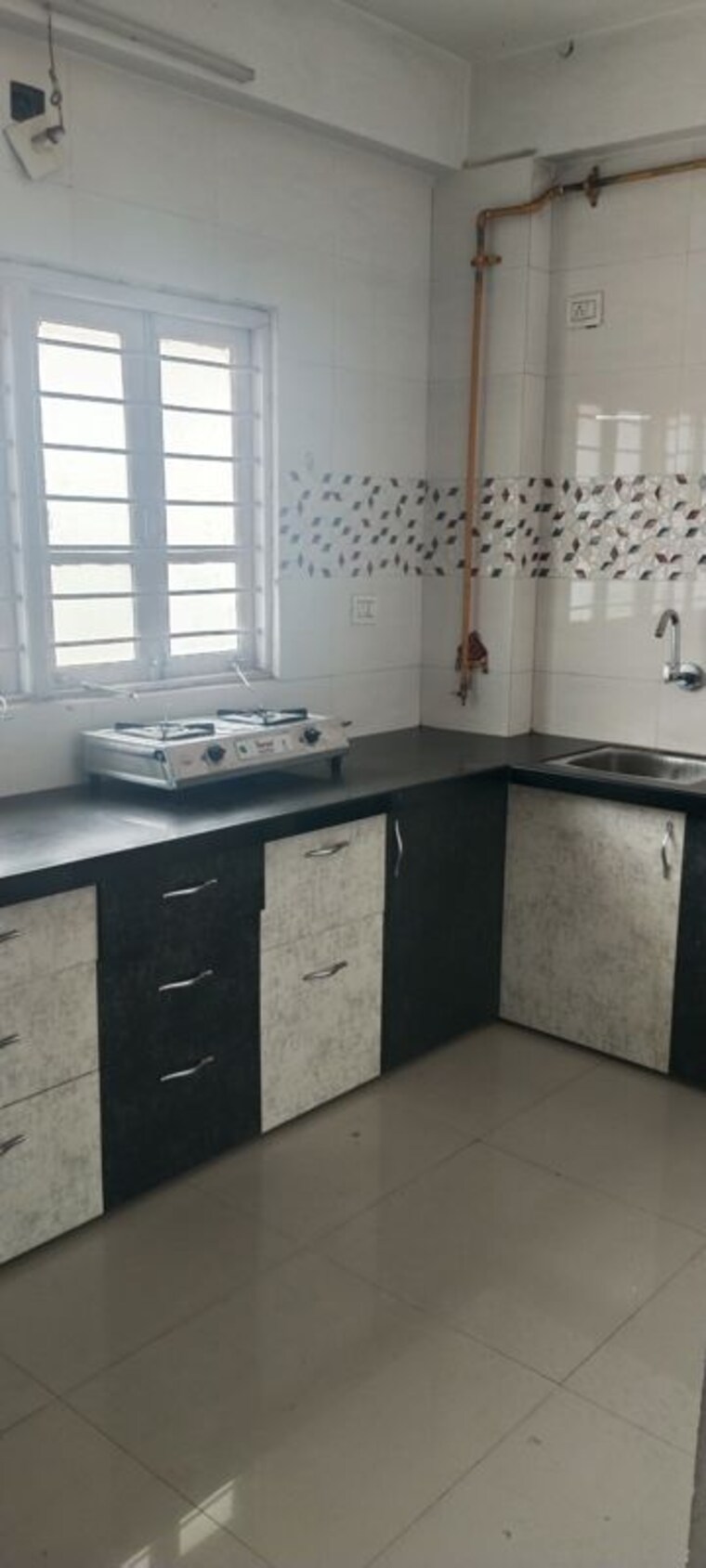 Kitchen, satellite 3 Bedroom 1647 Sq.Ft. Builder Floor In Satellite Ahmedabad 10673122