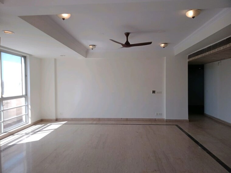 Room, pearls-gateway-tower 5 Bedroom 5335 Sq.Ft. Apartment In Sector 44 Noida 10673139