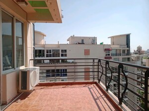 5 BHK Apartment – Exterior View View at Pearls Gateway Tower, Sector 44 - for Rent