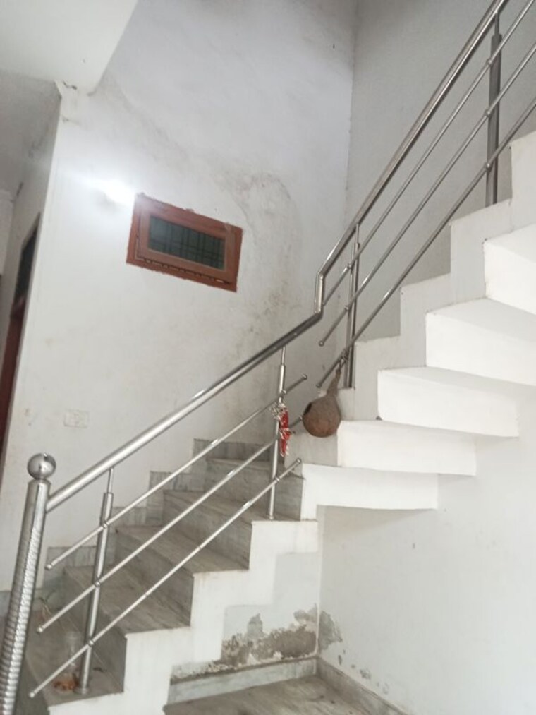 undefined, kamta 5 Bedroom 1250 Sq.Ft. Villa In Kamta Lucknow 10673144
