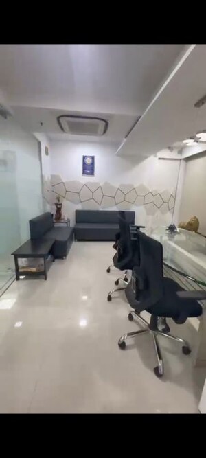 Team Area in  Office Space in IT/SEZ at Thane West – for Rent