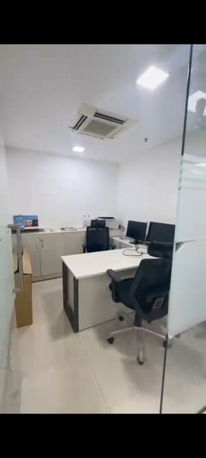 Team Area in  Office Space in IT/SEZ at Thane West – for Rent
