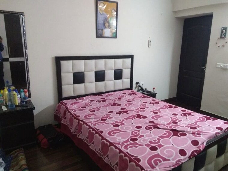 Bedroom, sethi-max-royal 3 Bedroom 1440 Sq.Ft. Apartment In Sector 76 Noida 10673157
