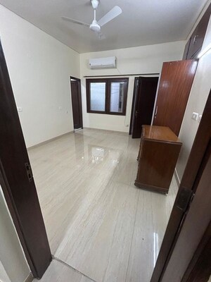 Room in 3 BHK Builder Floor at East Of Kailash – for Rent
