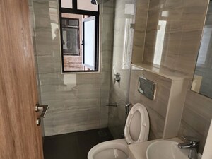 Bathroom in 2 BHK Apartment at Dosti Eastern Bay Phase 1, Wadala – for Rent