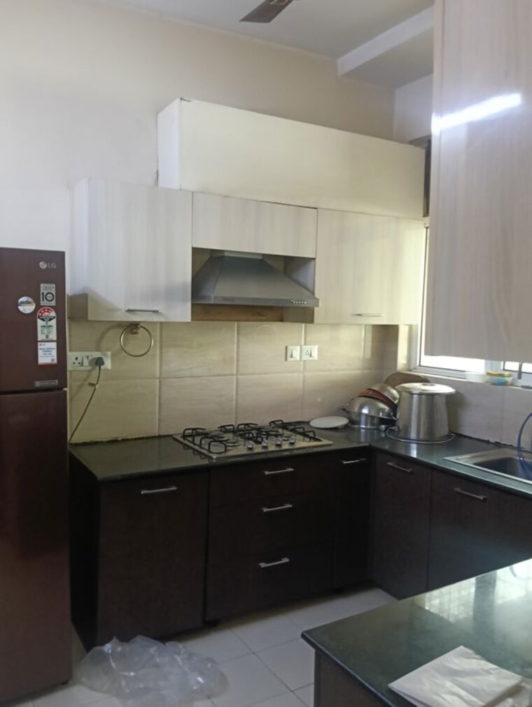Kitchen, ansal-api-esencia 3 Bedroom 2500 Sq.Ft. Builder Floor In Sector 67 Gurgaon 10673198