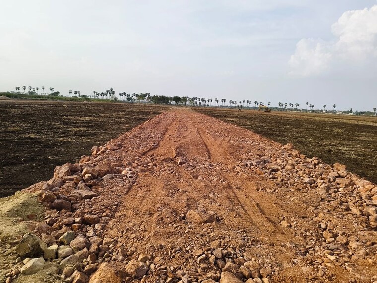 undefined, gollapudi  195 Sq.Yd. Plot In Gollapudi Vijayawada 10673223
