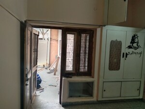 Room in 2 BHK Independent House at Urban Estate Residents Welfare Association Sector, Sector 4 – for Rent