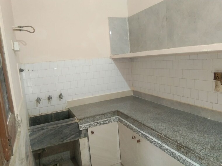 Kitchen, urban-estate-residents-welfare-association-sector 2 Bedroom 1000 Sq.Ft. Independent House In Sector 4 Gurgaon 10673228
