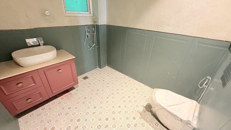 Kitchen, sector 22 3 Bedroom 1550 Sq.Ft. Builder Floor In Sector 22 Gurgaon 10673237