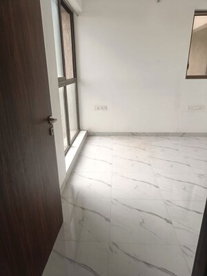 Room in 1 BHK Apartment at Pride Larkins Nest, Ghodbunder Road – for Rent