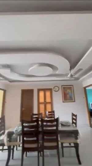 3 BHK Builder Floor For Rent in Sector 22