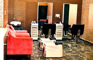  Office Space For Rent in Vishesh Khand, Gomti Nagar