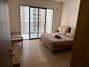 Living Room in 2 BHK Builder Floor at Sector 22 – for Rent