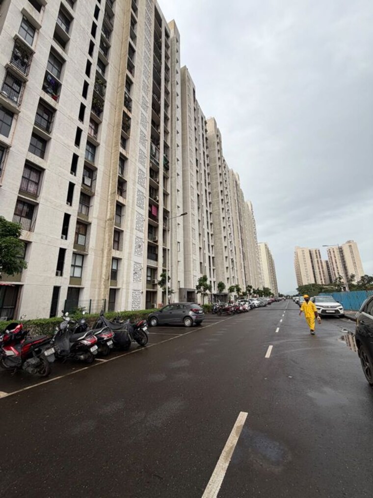 Exterior View, lodha-palava-downtown 2 Bedroom 927 Sq.Ft. Apartment In Dombivli East Thane 10673295
