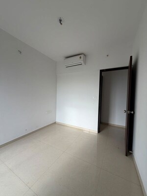 Room in 2 BHK Apartment at Lodha Palava Downtown, Dombivli East – for Rent